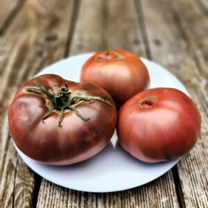 Noire Charbonneuse Tomato